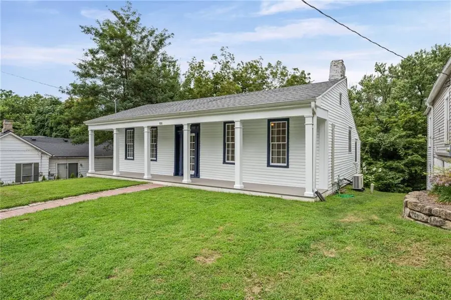 633 Main Street, Weston, MO 64098 - #2