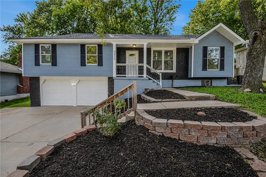 5210 S Mccoy Street, Independence, MO 64055 - #2