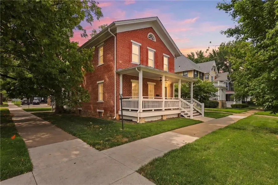 945-945 1/2 Kentucky Street, Lawrence, KS 66044 - #2