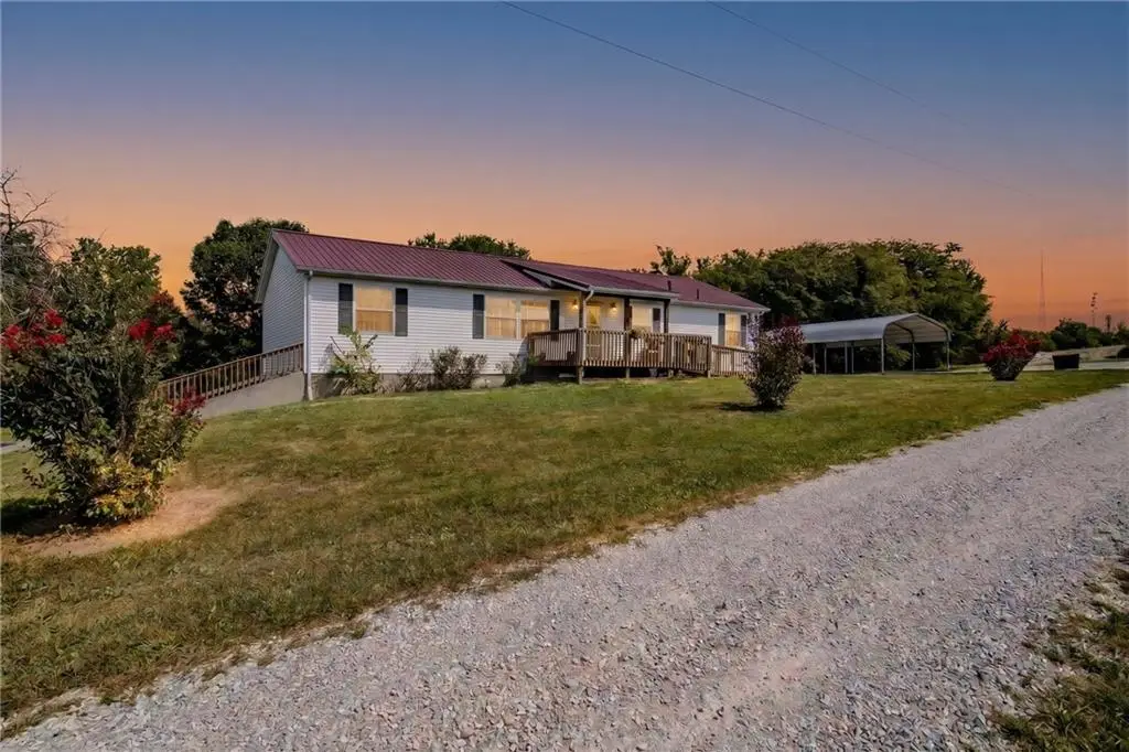 160 Nw 1415p Road Nw, Urich, MO 64788 - #1