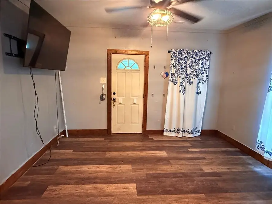 710 E Logan Street, Ottawa, KS 66067 - #2