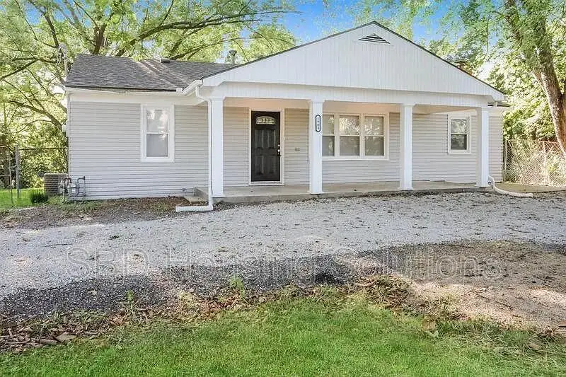 1904 N Kendall Road, Independence, MO 64058 - #1