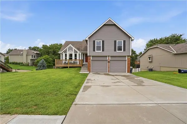1309 NE Chowning Drive, Kansas City, MO 64155