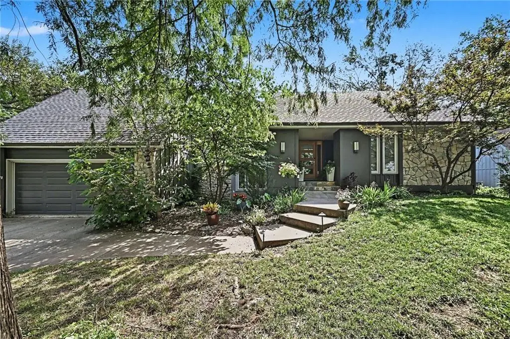 4615 N Wyandotte Street, Kansas City, MO 64116 - #1
