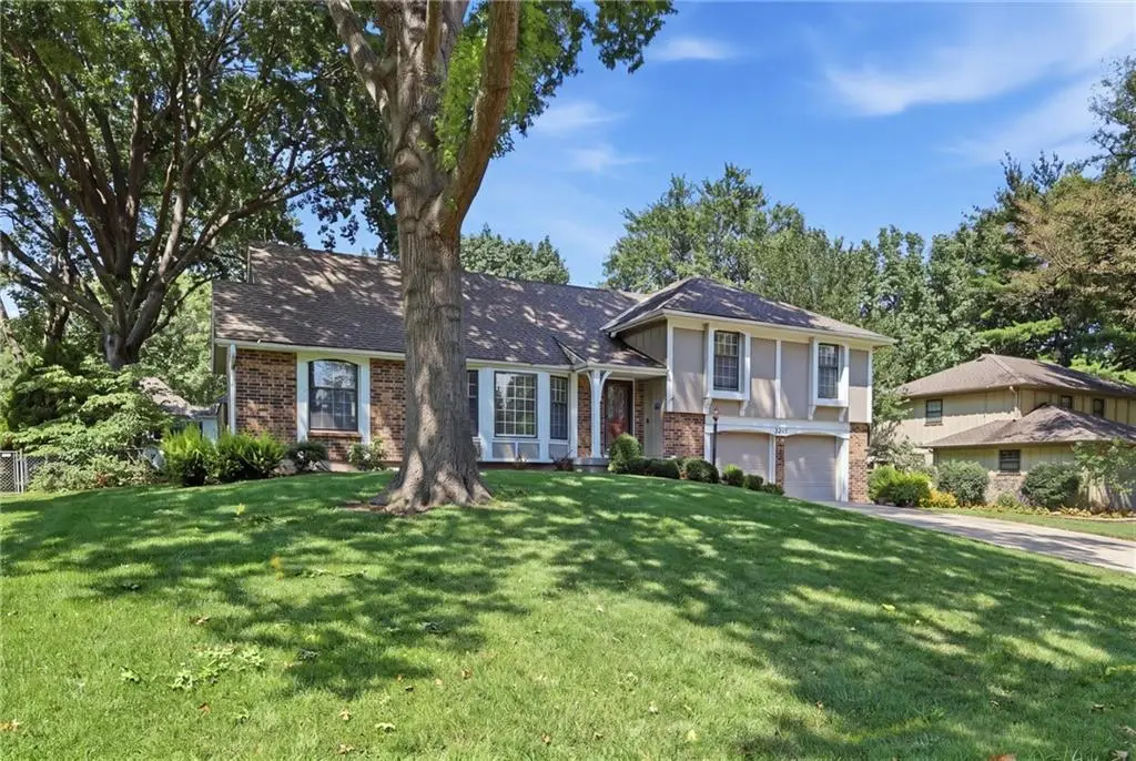 2206 W 120th Street, Leawood, KS 66209 - #1