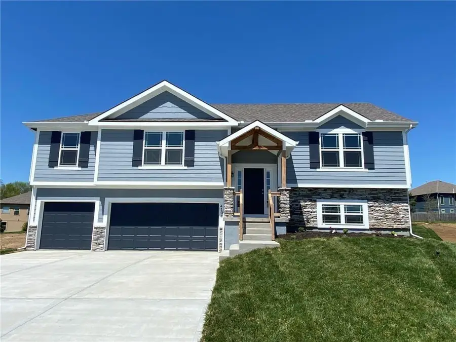 527 Skyview Lane, Liberty, MO 64068 - #3