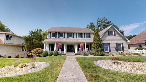 2045 Twin Pines Drive, Sedalia, MO 65301