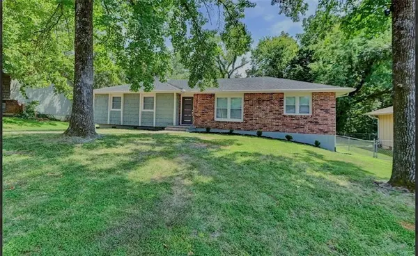 6213 Tauromee Avenue, Kansas City, KS 66102
