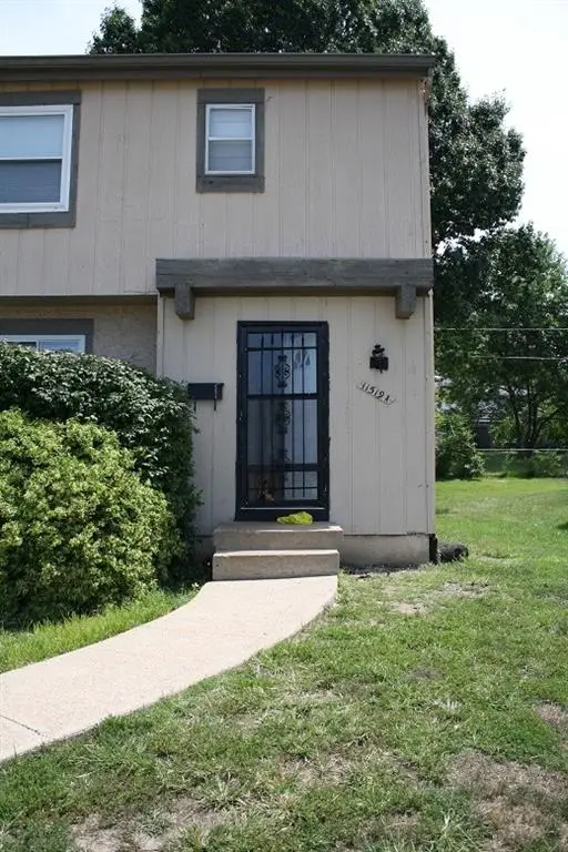 11527 Richmond Avenue, Kansas City, MO 64134 - #1