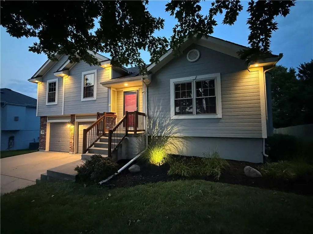 7224 E 163rd Terrace, Belton, MO 64012 - #1