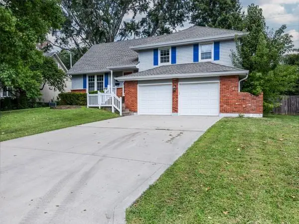 905 SW Savannah Drive, Lees Summit, MO 64081 - #3