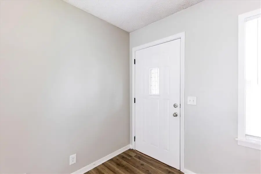 804 N Ute Street, Independence, MO 64056 - #2