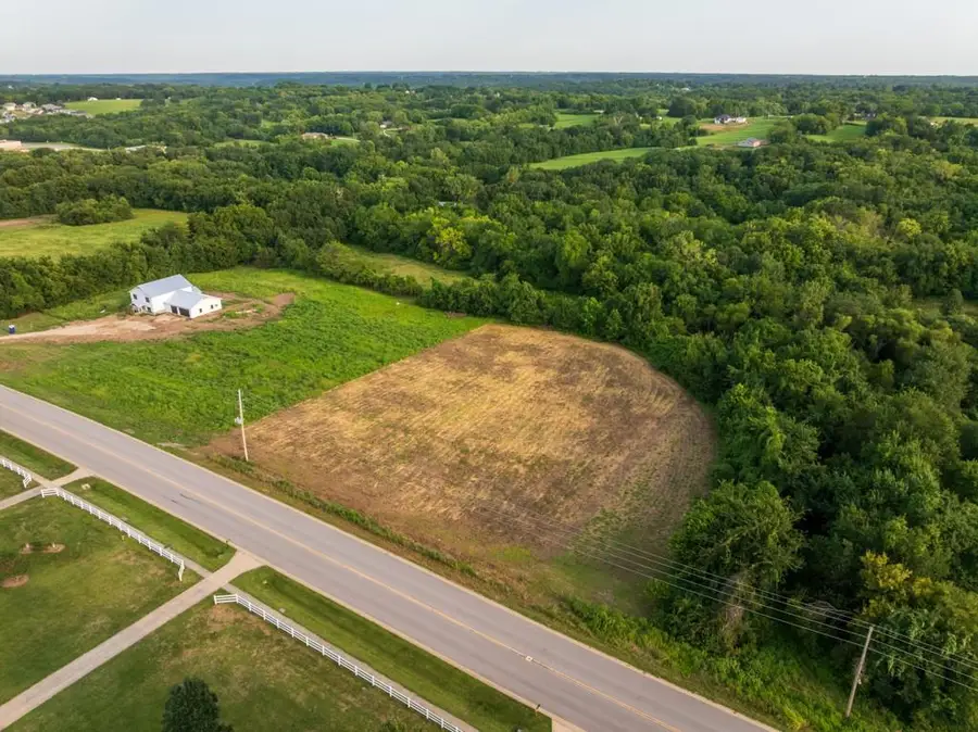 30805 W Ryan Road, Grain Valley, MO 64029 - #2