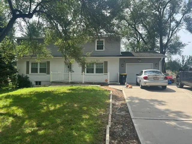 109 NE 102 Terrace, Kansas City, MO 64155 - #1
