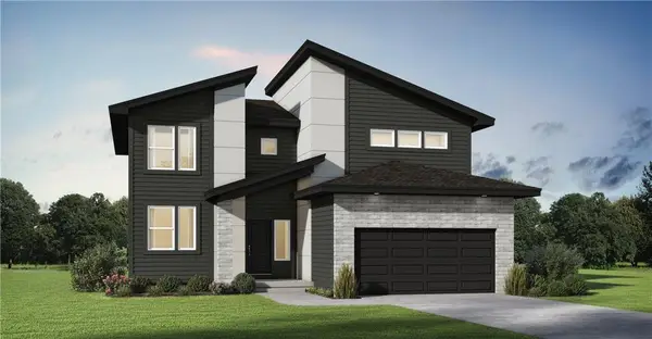 19637 W 195th Terrace, Spring Hill, KS 66083