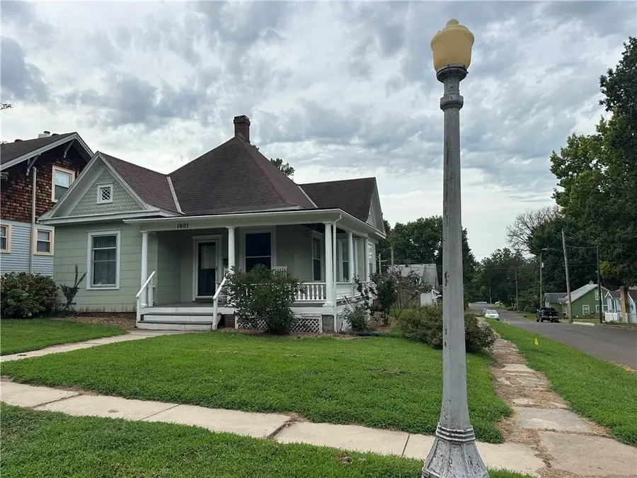 1601 Bloom Street, Lexington, MO 64067 - #2