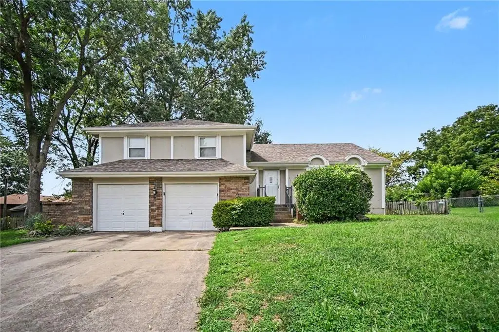 11901 E 54th Terrace, Kansas City, MO 64133 - #1