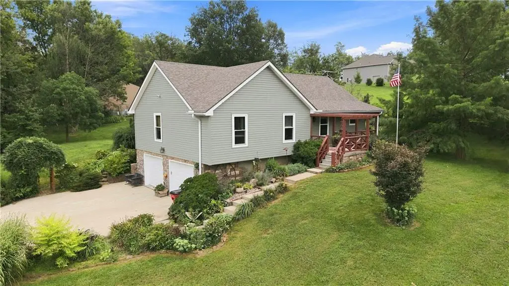 1807 N Elsea Smith Road, Independence, MO 64056 - #1