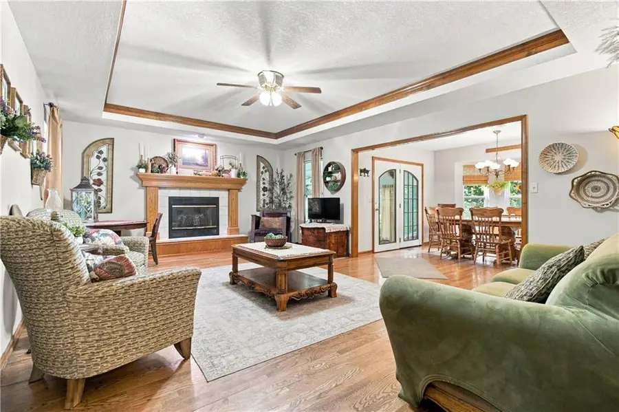 1807 N Elsea Smith Road, Independence, MO 64056 - #2
