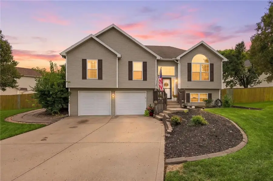 1319 NE 105th Terrace, Kansas City, MO 64155 - #2