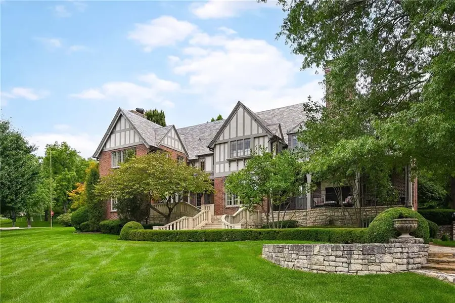 5800 Brookbank Lane, Mission Hills, KS 66208 - #3