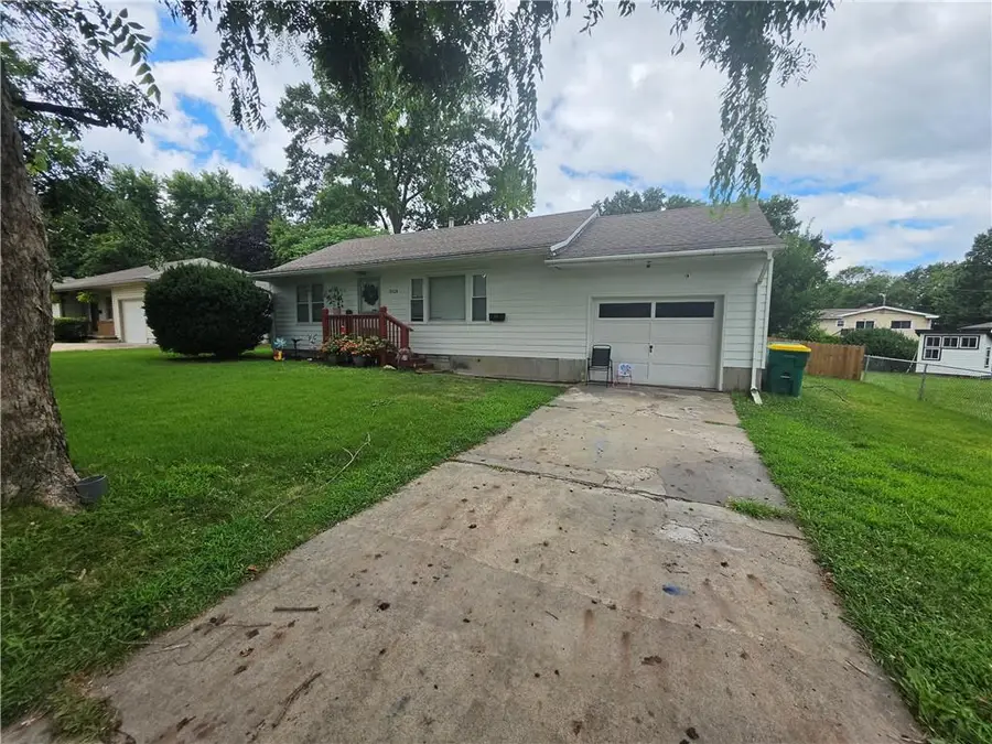 2126 S 48th Street, Kansas City, KS 66106 - #2