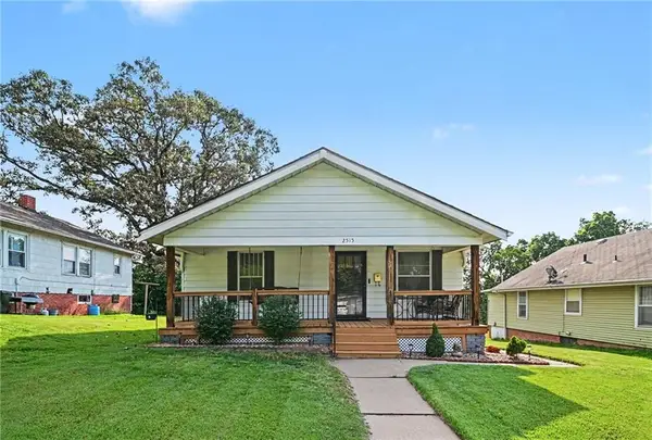 2515 N 4th Street, St Joseph, MO 64505