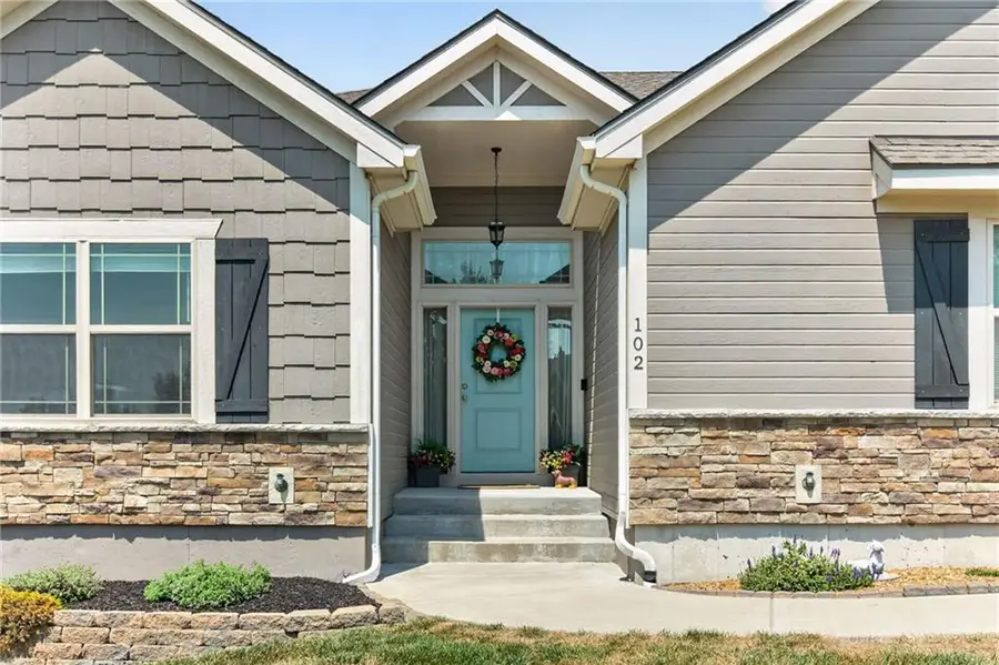 102 Dorchester Drive, Plattsburg, MO 64477 - #3