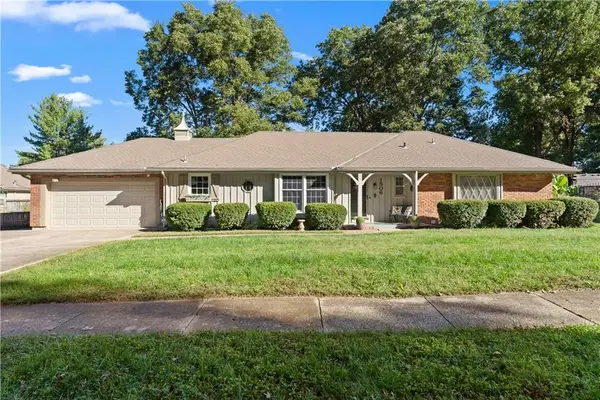 1506 SW 6th Street, Lee's Summit, MO 64081