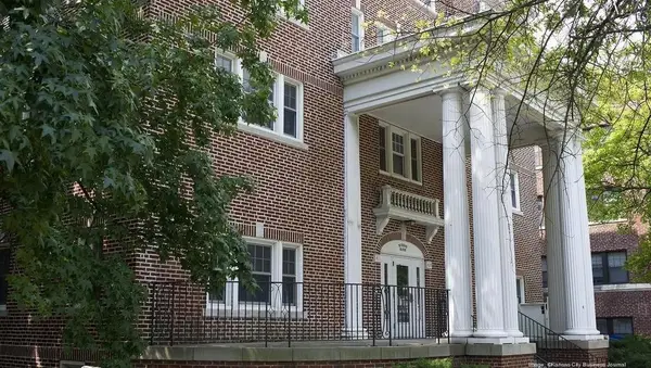 409 E Armour Boulevard, Kansas City, MO 64109