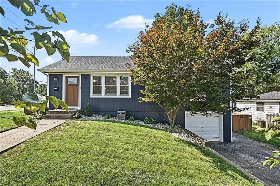 401 NW 71st Street, Kansas City, MO 64118 - #3