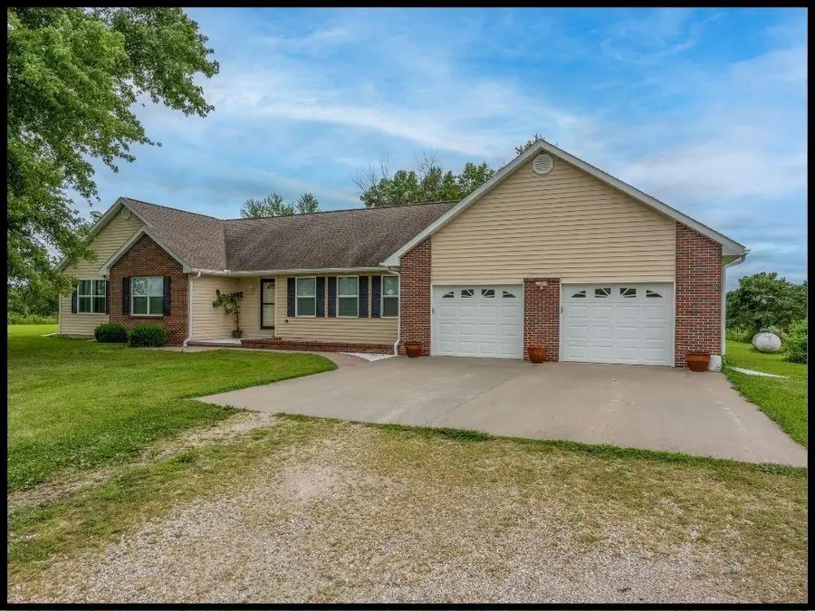 560 NE 115 Road, Montserrat, MO 64093 - #2