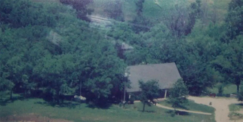 6820 S Hillside School Road, Oak Grove, MO 64075 - #1