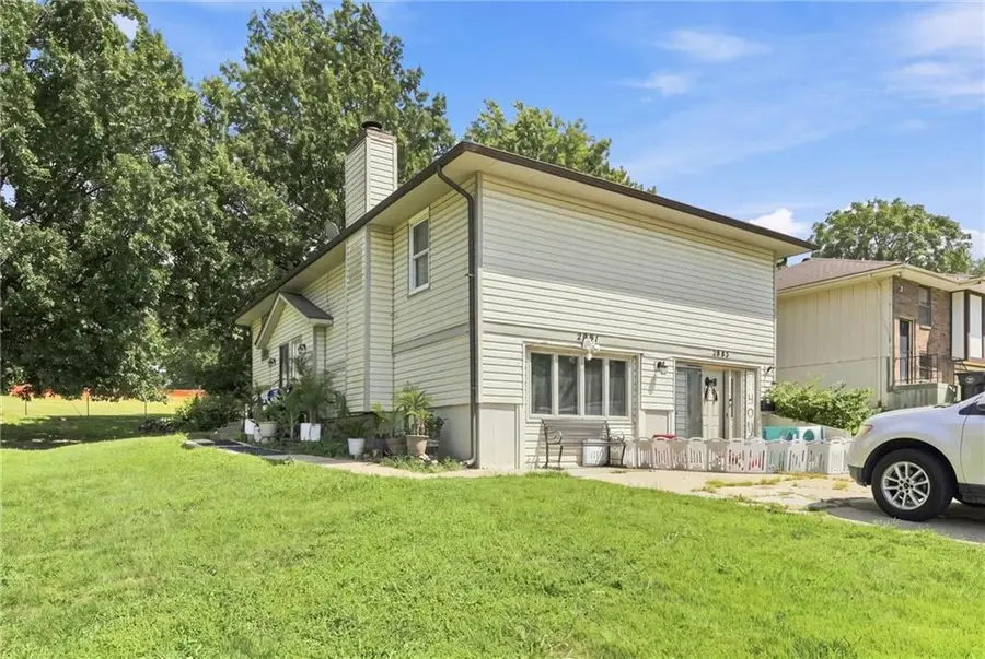 2801 Englewood Terrace, Independence, MO 64052 - #2