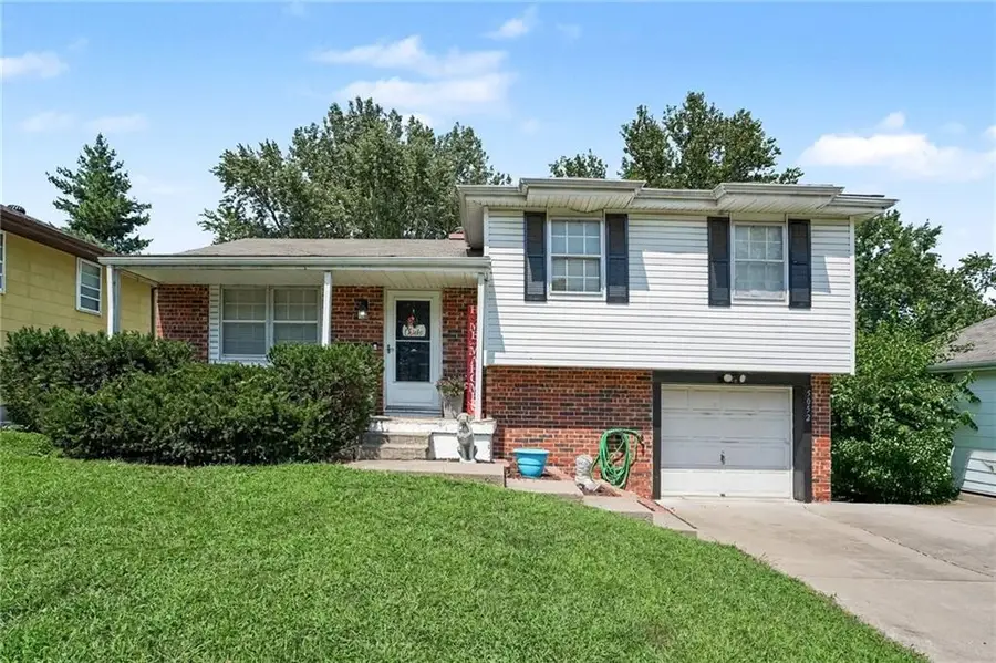 5052 NE 56th Place, Kansas City, MO 64119 - #3