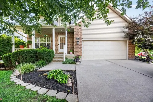 10912 N Wallace Avenue, Kansas City, MO 64157