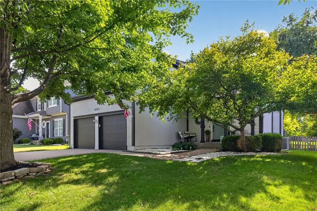 16122 S Stagecoach Drive, Olathe, KS 66062 - #1