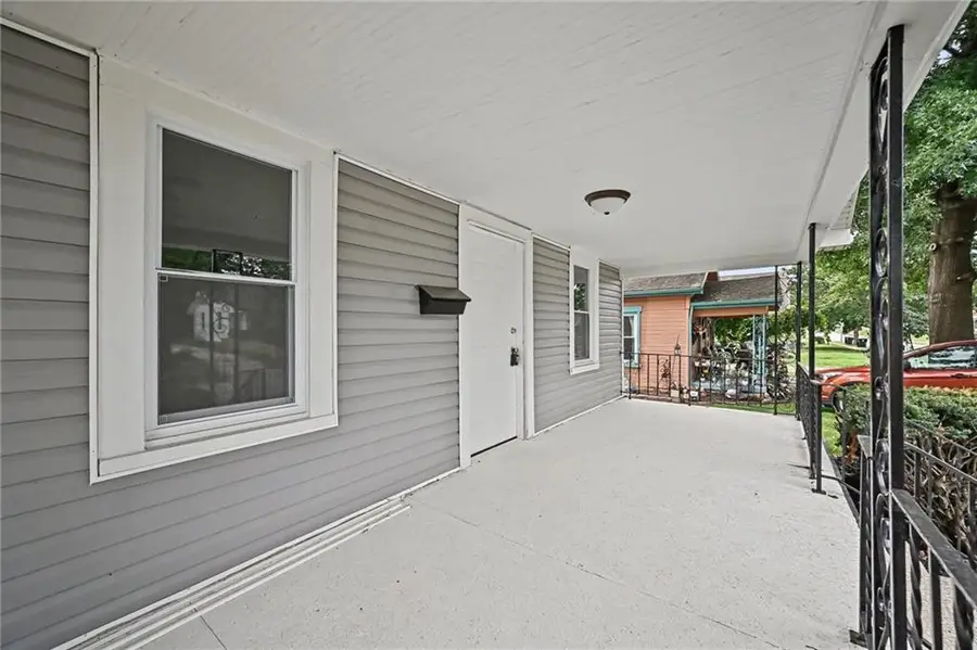619 S Ash Avenue, Independence, MO 64053 - #3