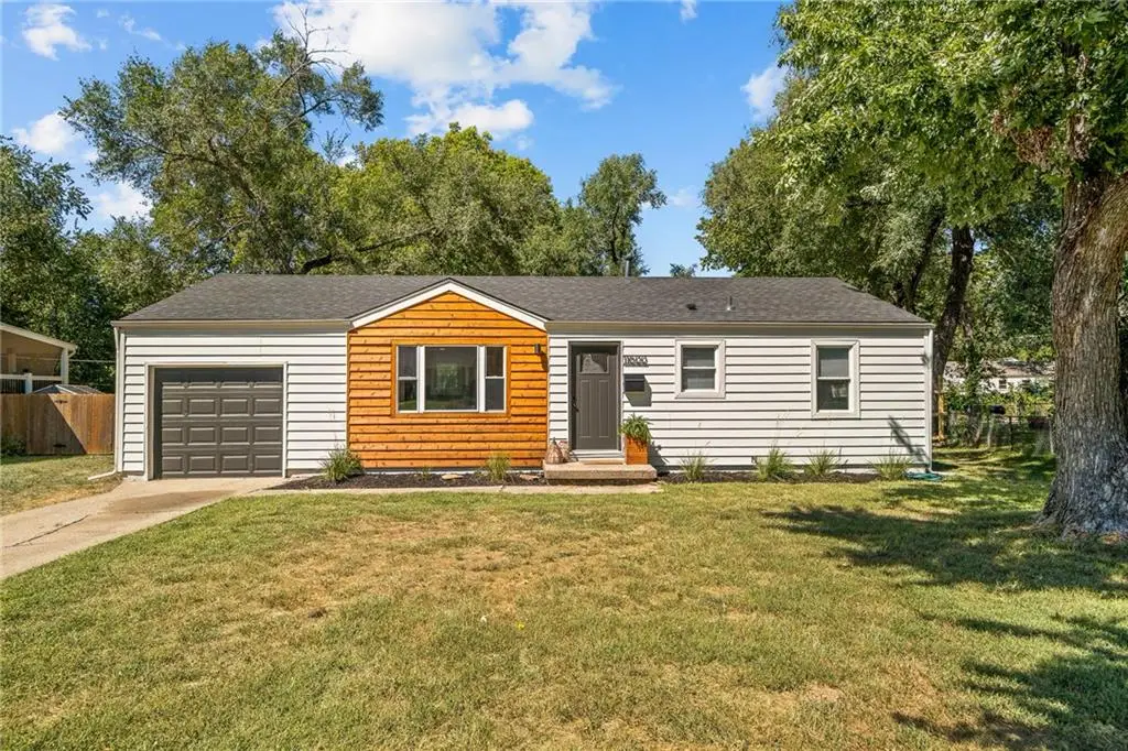 11600 W 70th Street, Shawnee, KS 66216 - #1