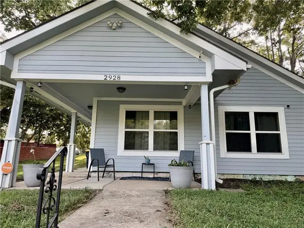 2928 Wayne Avenue, Kansas City, MO 64109