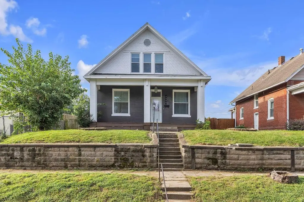 2804 Penn Street, Saint Joseph, MO 64507 - #1