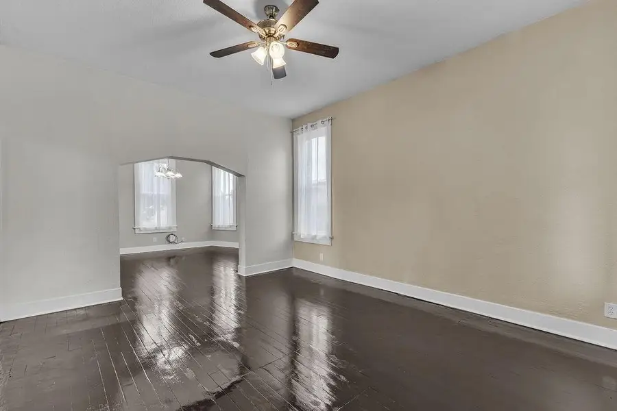 2804 Penn Street, Saint Joseph, MO 64507 - #3