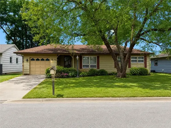 305 N Ohio Street, Coffeyville, KS 67337