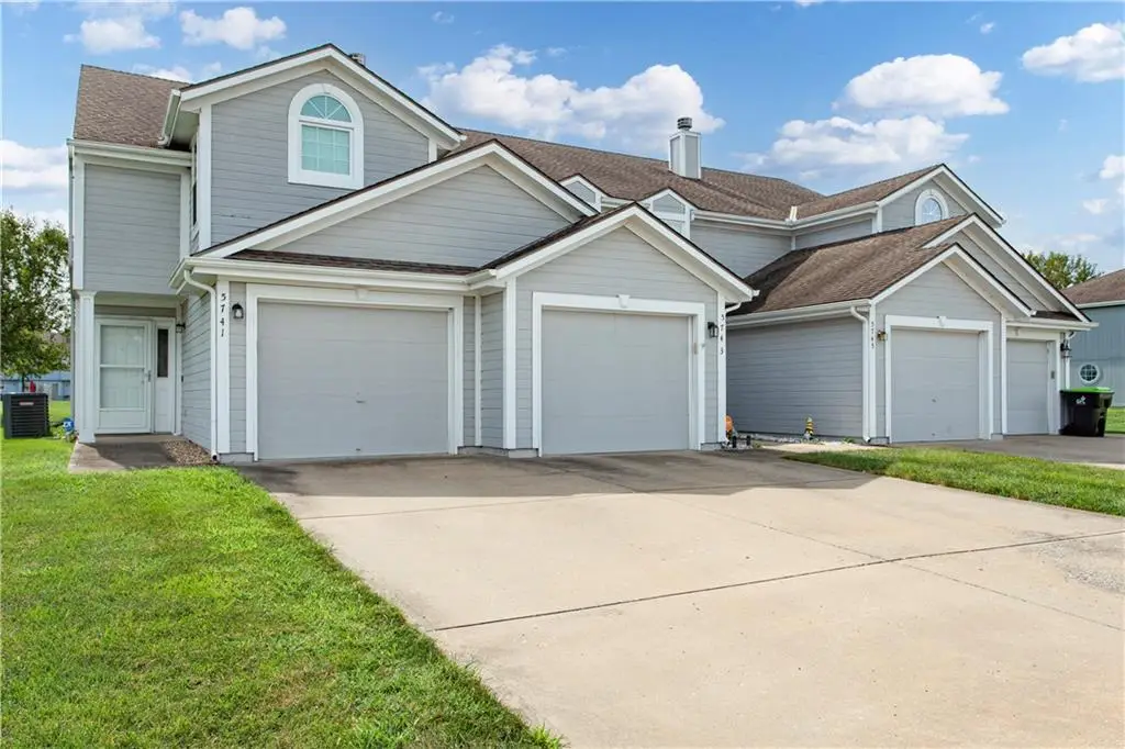 5743 NW Plantation Lane #197-B, Lees Summit, MO 64064 - #1