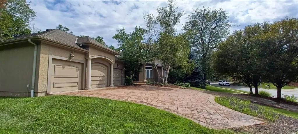 6209 N Mattox Road, Kansas City, MO 64151 - #1