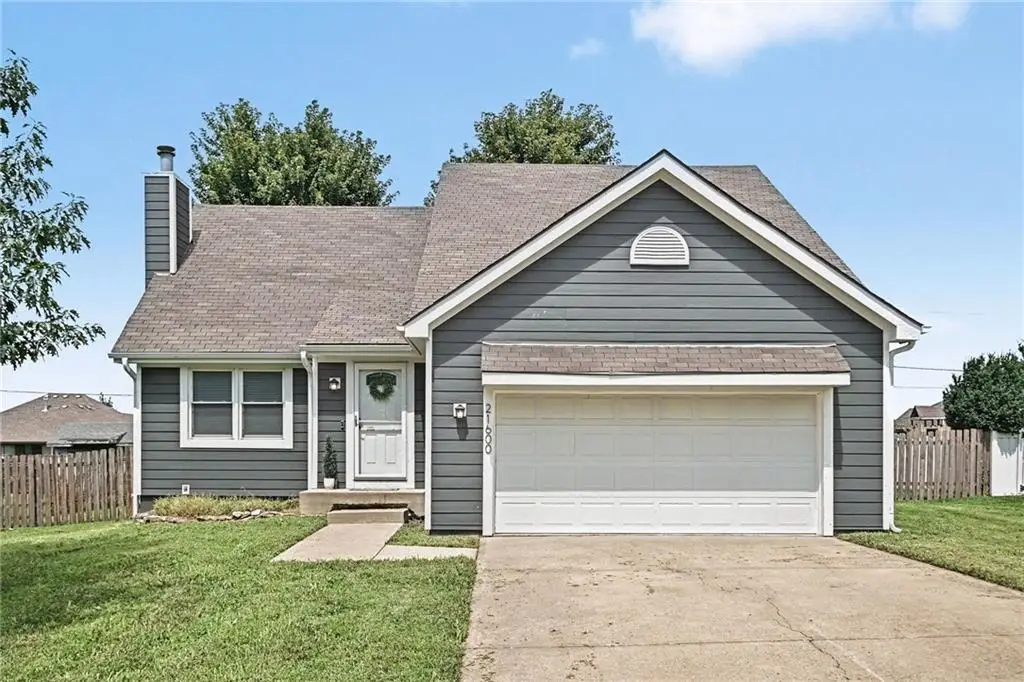 21600 W 178th Terrace, Olathe, KS 66062 - #1