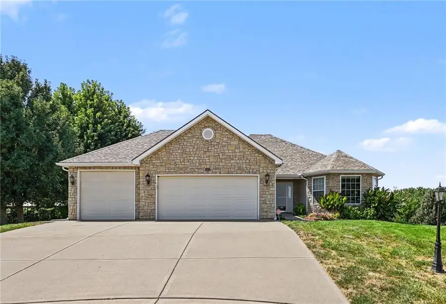 301 Prairie Rose Circle, Smithville, MO 64089 - #3