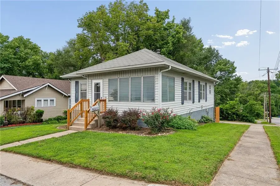 138 High Street, Liberty, MO 64068 - #2