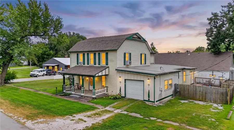 325 W Broadway Street, Peculiar, MO 64078 - #3