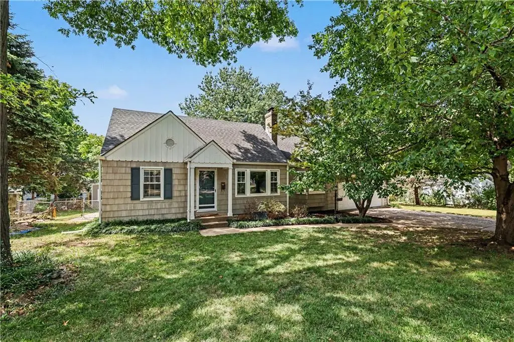 6720 Floyd Street, Overland Park, KS 66204 - #1